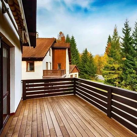 Comfortable With Amenities بيت للعطل هاراشوف