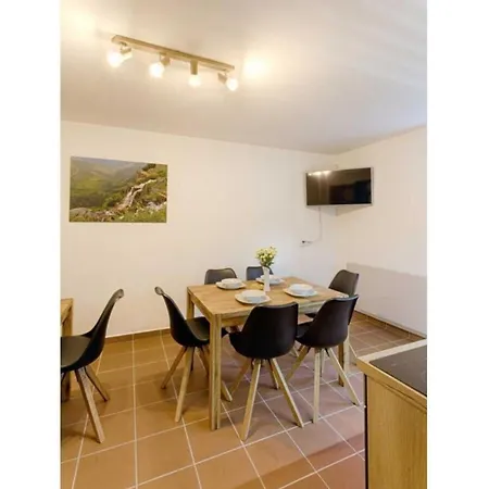 Comfortable With Amenities هاراشوف
